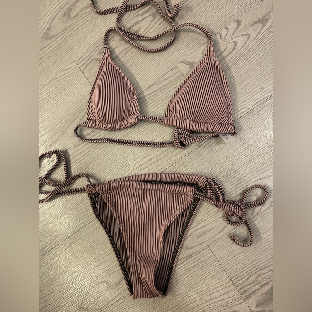 Swim suit